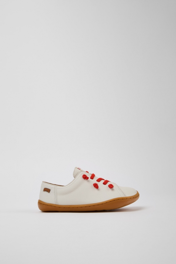 Camper Twins - Zapato infantil de piel blanca.