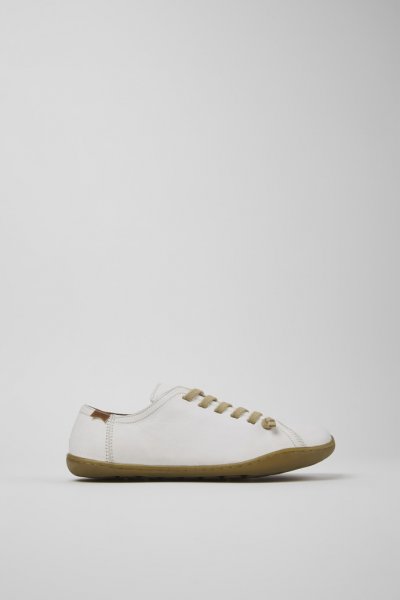 Camper Peu - Zapatos blancos de piel para mujer.
