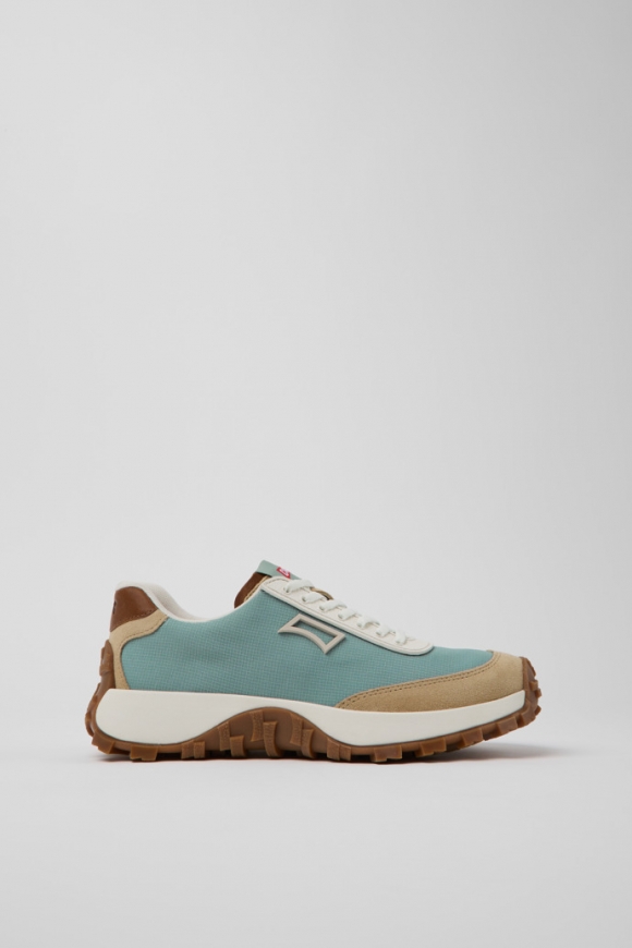 Camper Drift Trail VIBRAM - Zapatillas multicolor para mujer fabricadas con PET reciclado y piel nobuk.