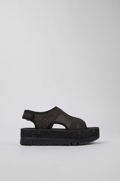 Camper Oruga Up - Sandalias de tela gris para mujer.