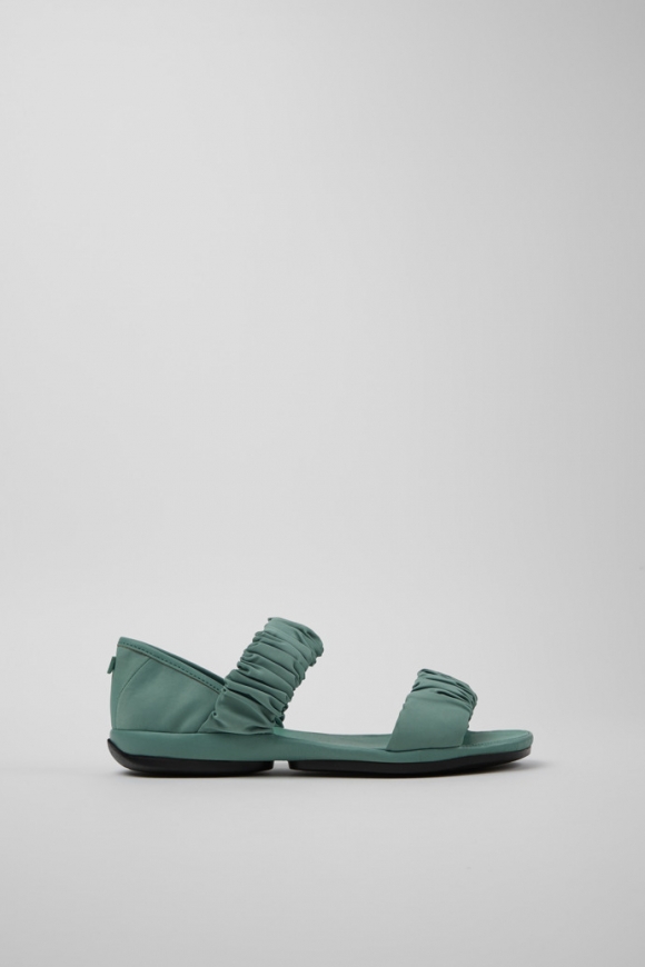 Camper Right - Sandalias verdes de PET reciclado y piel para mujer.