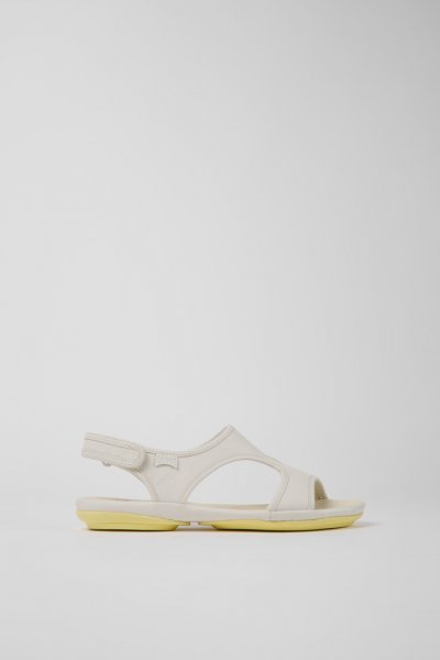 Camper Right - Sandalias de piel blanca para mujer.
