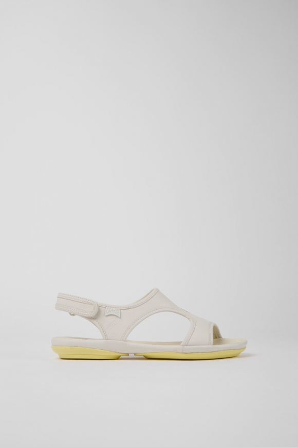 Camper Right - Sandalias de piel blanca para mujer.