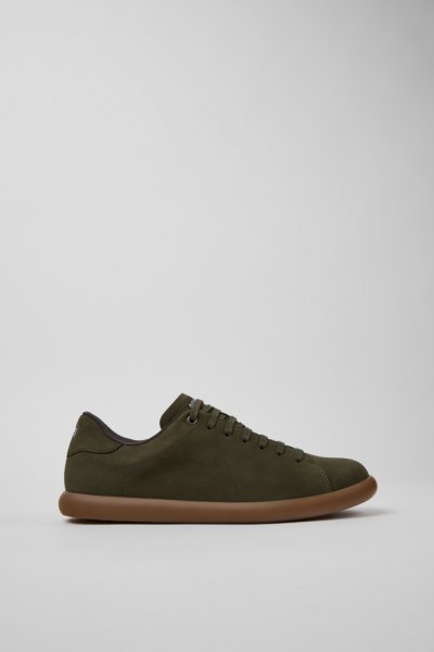 Camper Pelotas Soller - Zapatilla verde para hombre fabricada con piel nobuk.