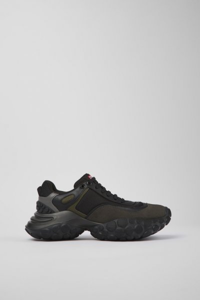 Camper Pelotas Mars - Zapatillas negras para mujer de piel nobuk y textil.