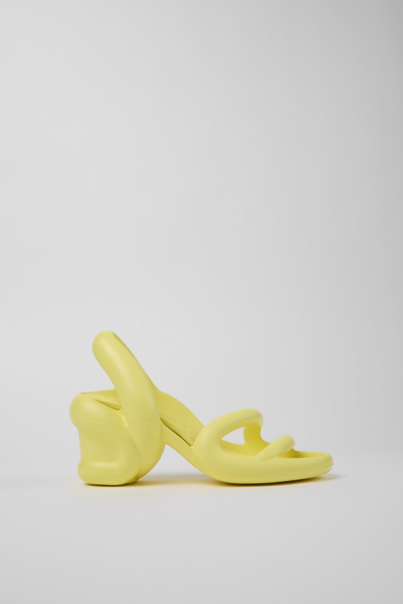 Camper Kobarah - Sandalias unisex amarillas