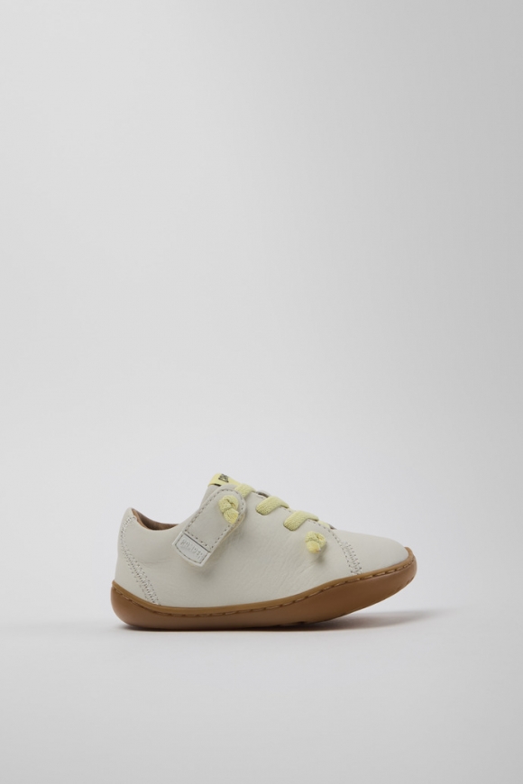 Camper Peu - Zapatos blancos de piel para niños.