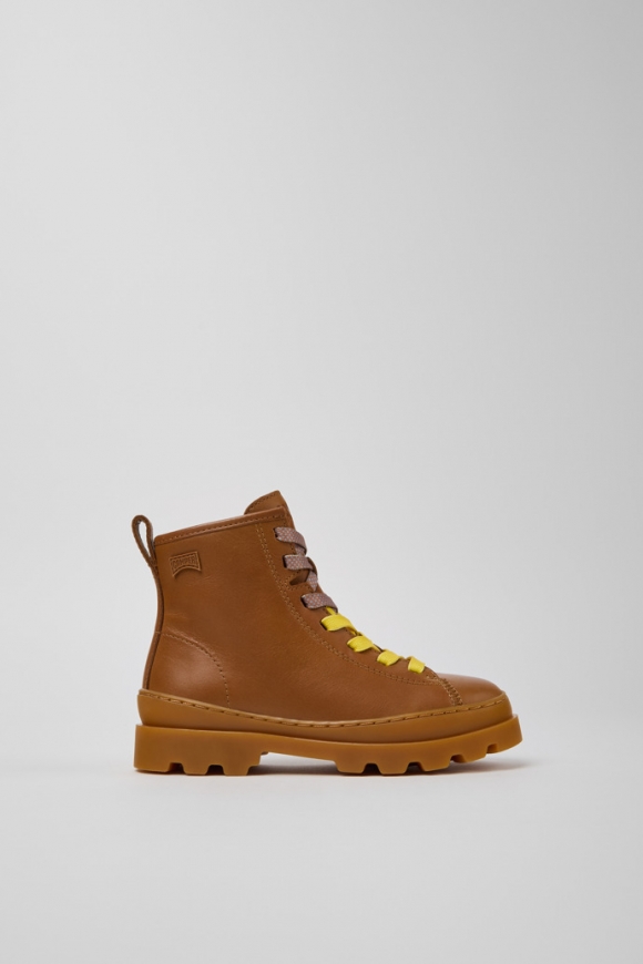 Camper Twins - Botines de piel marrón para niño.