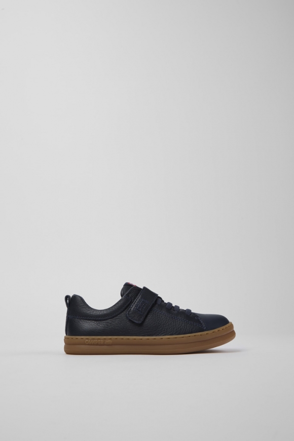 Camper Runner - Zapatillas azules para niño de piel y textil.