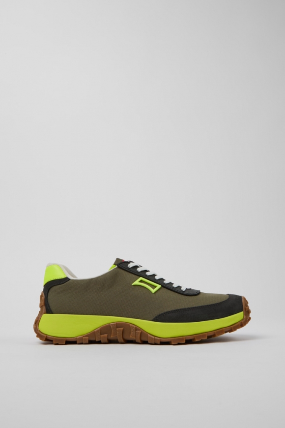 Camper Drift Trail VIBRAM - Zapatillas multicolores para hombre de PET reciclado y piel nobuk.