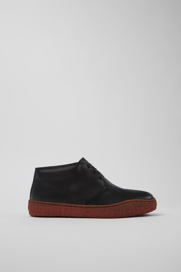 Camper Peu Terreno - Botines negros de piel para hombre.