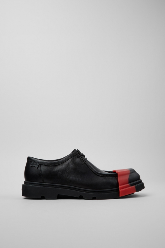 Camper Junction - Zapatos negros de piel para hombre.