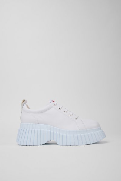 Camper Pix BCN - Zapato de piel blanco para mujer.
