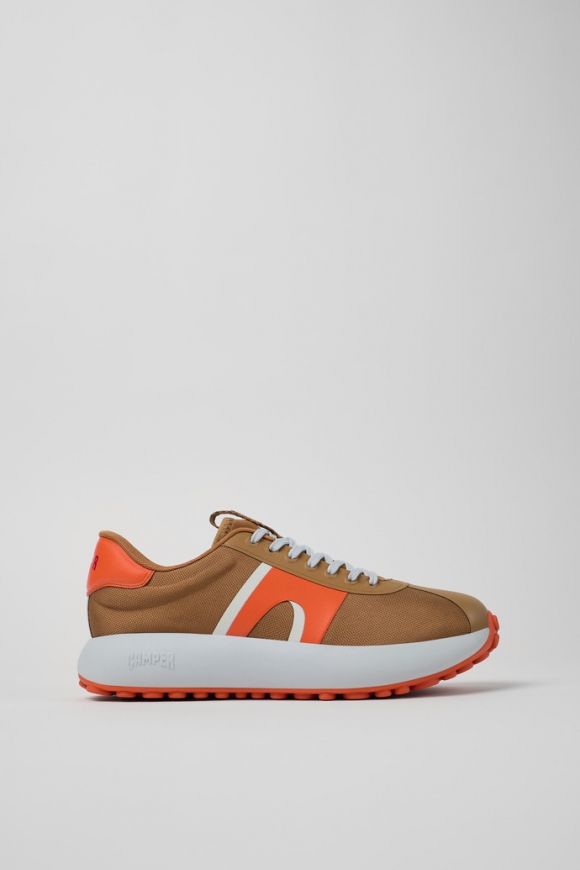 Camper Pelotas Athens - Zapatillas marrones para hombre de textil.