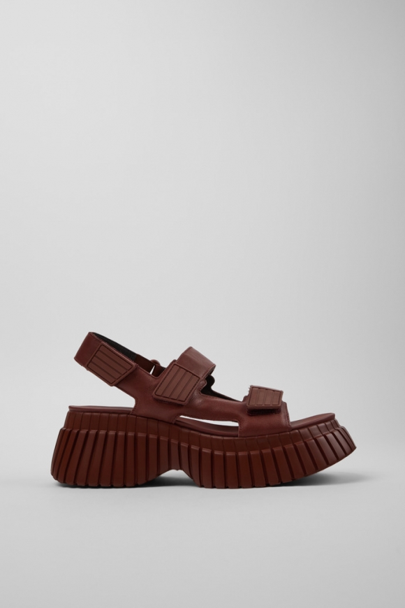 Camper BCN - Sandalias rojas de piel para mujer