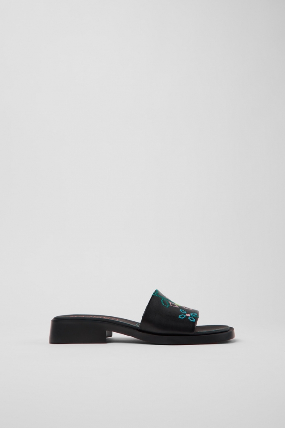 Camper Twins - Sandalias negras de piel para mujer.