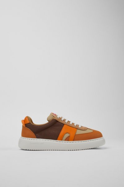 Camper Runner K21 Sorona - Zapatillas multicolor para mujer fabricadas con PET reciclado y piel nobuk.