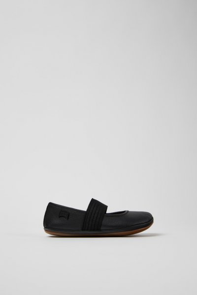 Camper RIGHT - Bailarinas negras de piel para niños.