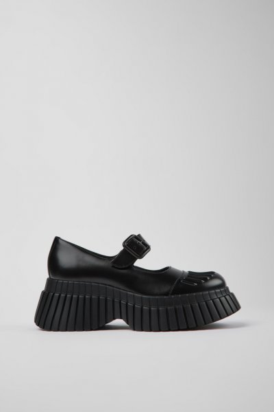 Camper BCN - Zapato negro de piel para mujer.