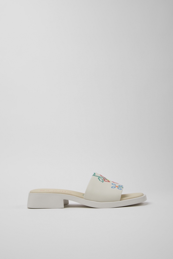 Camper Twins - Sandalias blancas de piel para mujer.