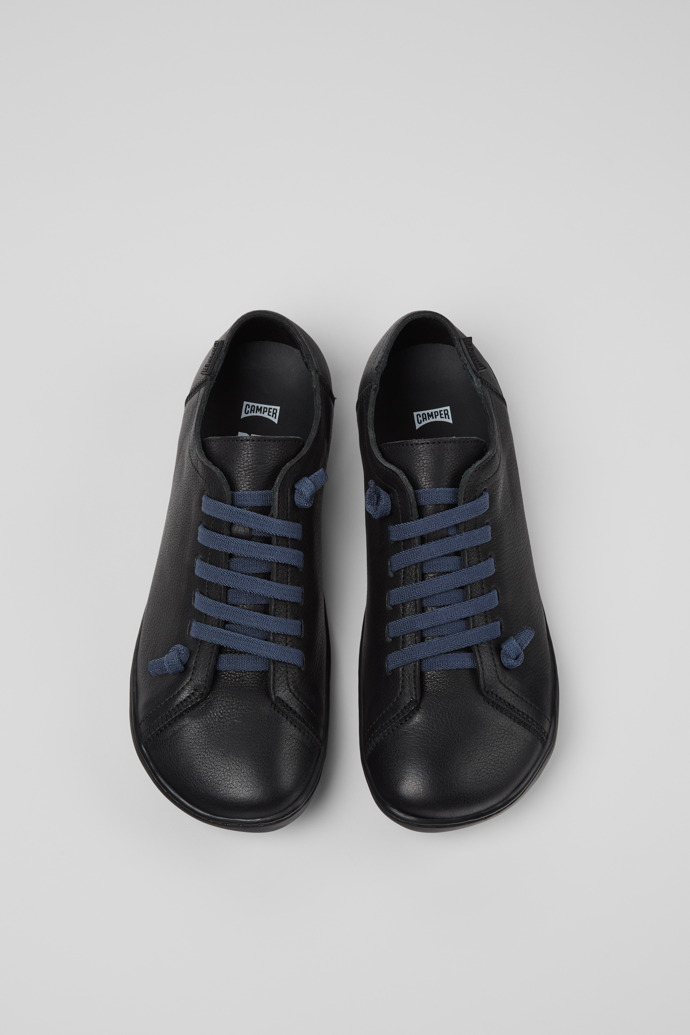 Camper Peu - Zapatos negros de piel para mujer.