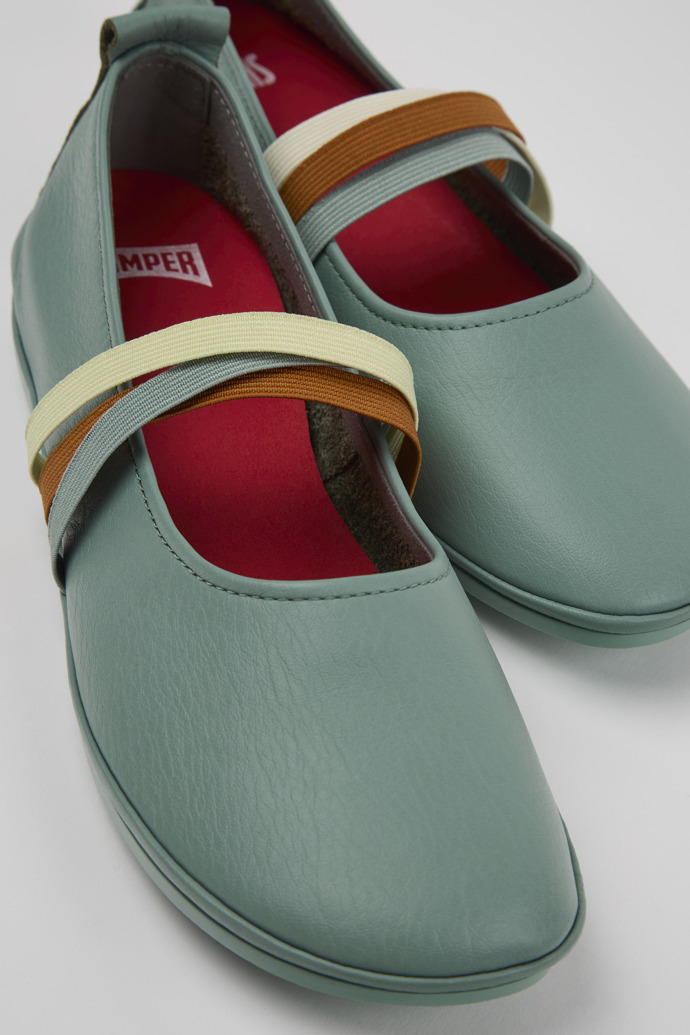 Camper Twins - Mocasines de piel verde para mujer.
