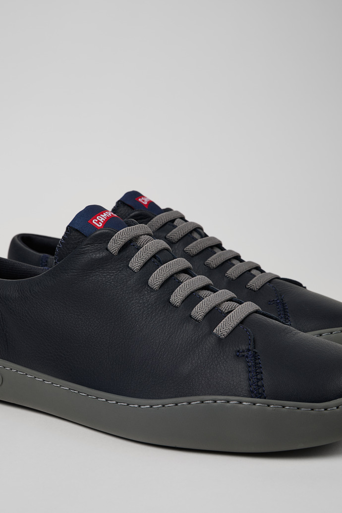 Camper Peu Touring - Zapatillas de piel azules para hombre.