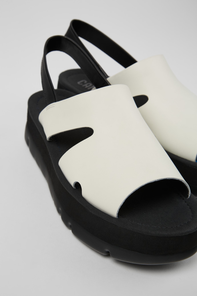 Camper Oruga Up - Sandalias blancas para mujer