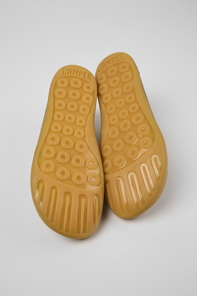 Camper Peu - Zapato de piel marrón para mujer.