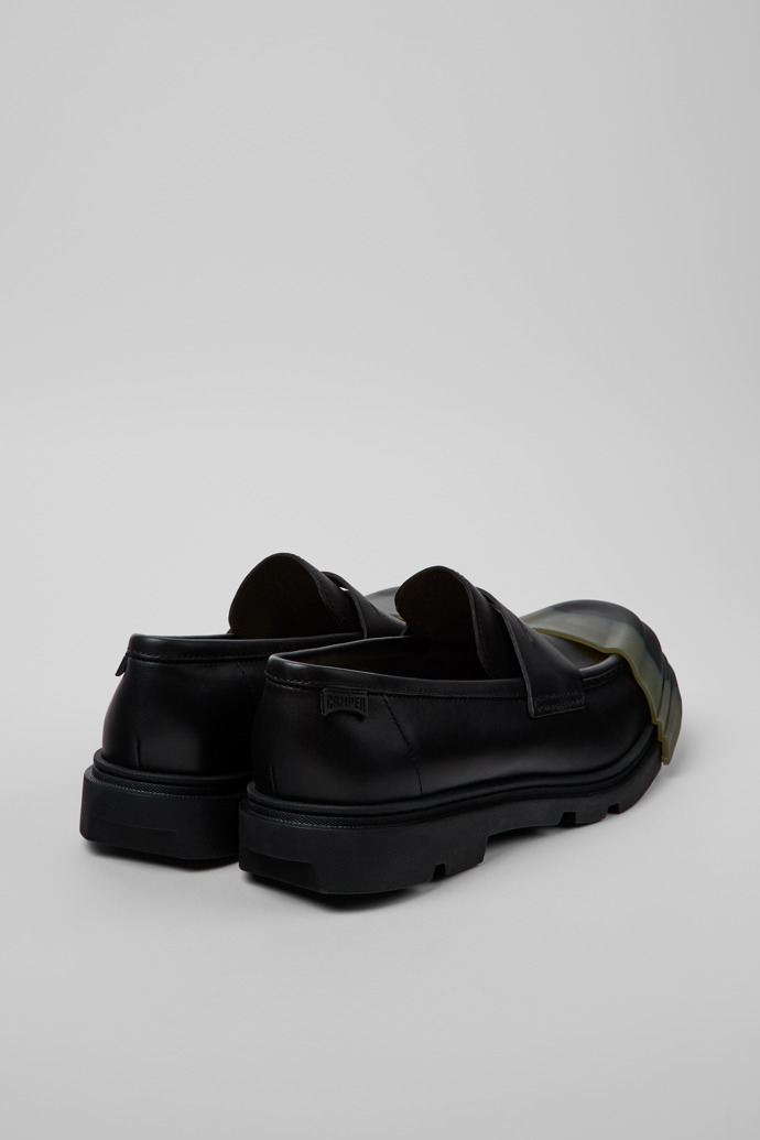 Camper Junction - Mocasines de hombre en piel negra.