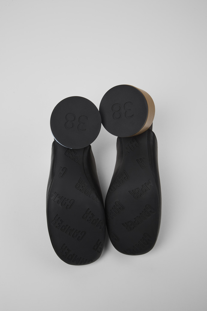 Camper Twins - Zuecos negros de cuero para mujer.