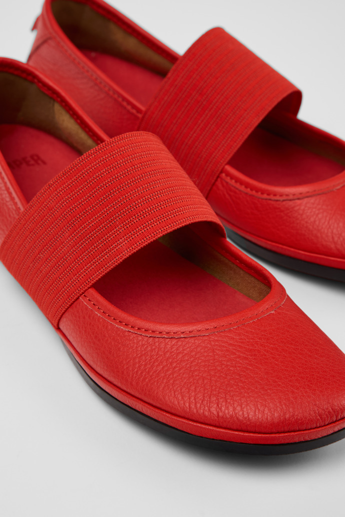 Camper Right Nina - Bailarinas rojas de piel para mujer.