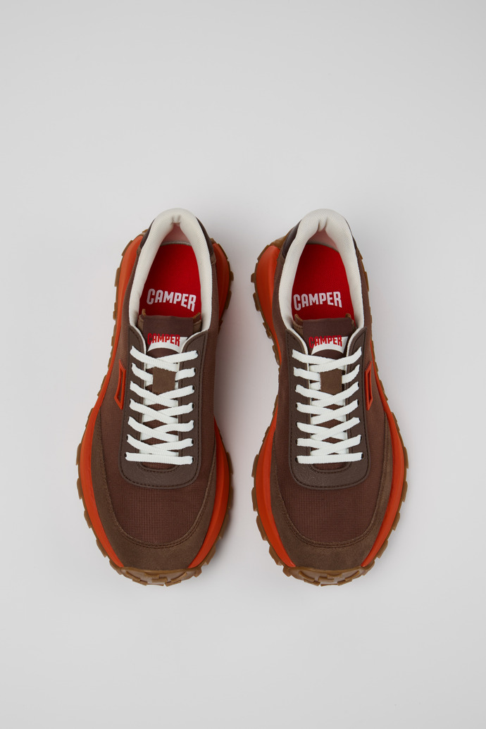 Camper Drift Trail - Zapatilla marrón para hombre de textil y piel nobuk.