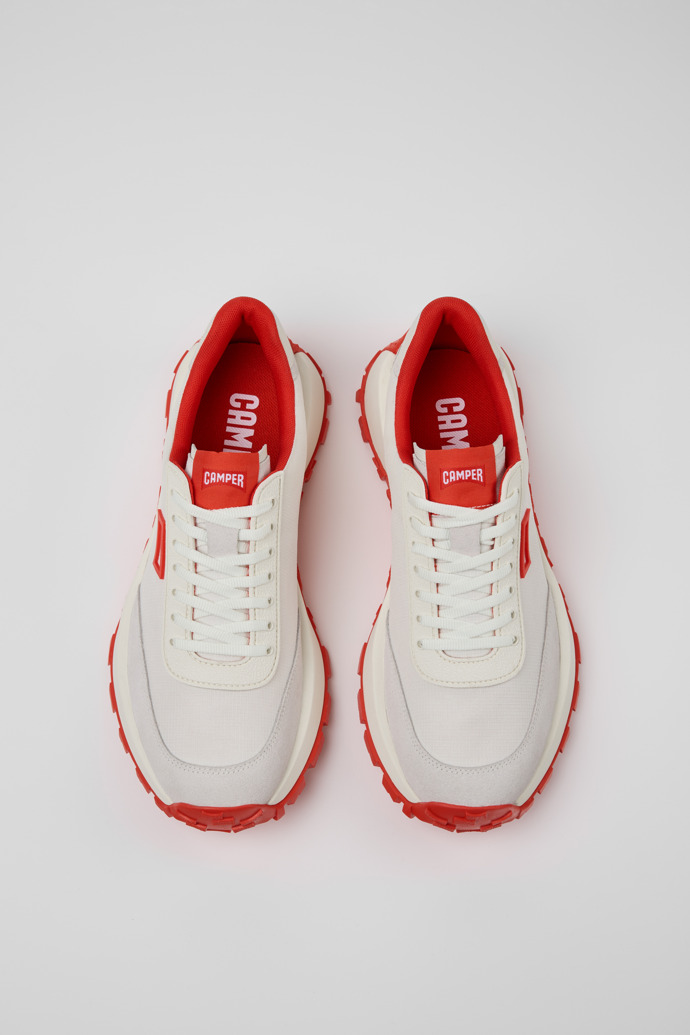 Camper Drift Trail VIBRAM - Zapatillas blancas para hombre fabricadas con PET reciclado y nobuk.