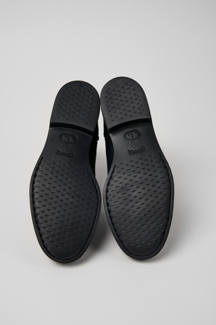 Camper Iman - Bota de piel negra con cordones para mujer