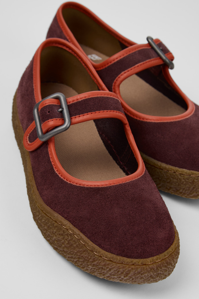 Camper Peu Terreno - Zapato de mujer color vino tinto de nobuk y piel.