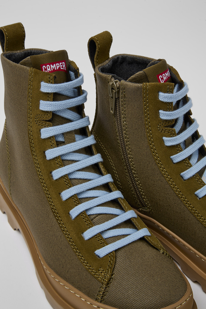 Camper Brutus - Bota verde para mujer.