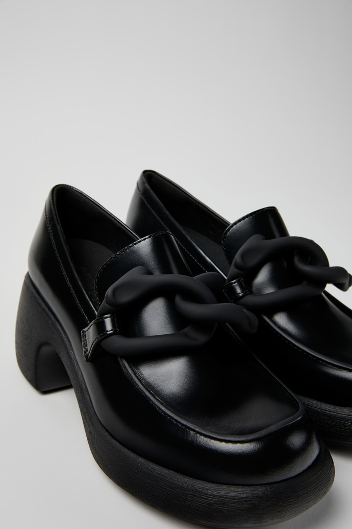 Camper Thelma - Bailarinas/mocasines de piel negra para mujer.