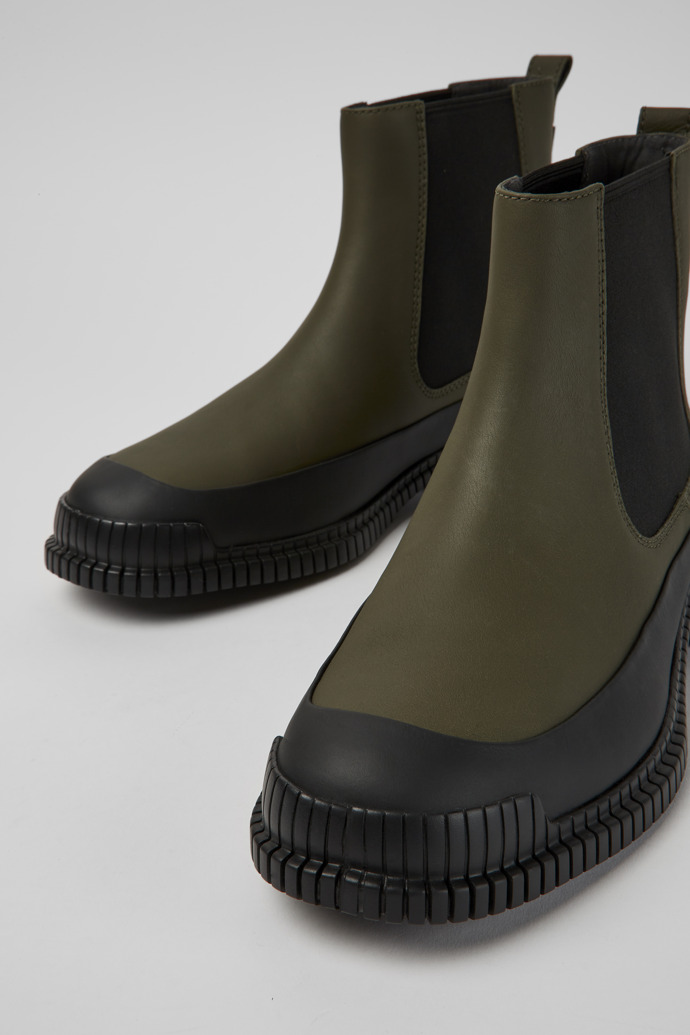 Camper Pix - Botines Chelsea verdes de piel para hombre.