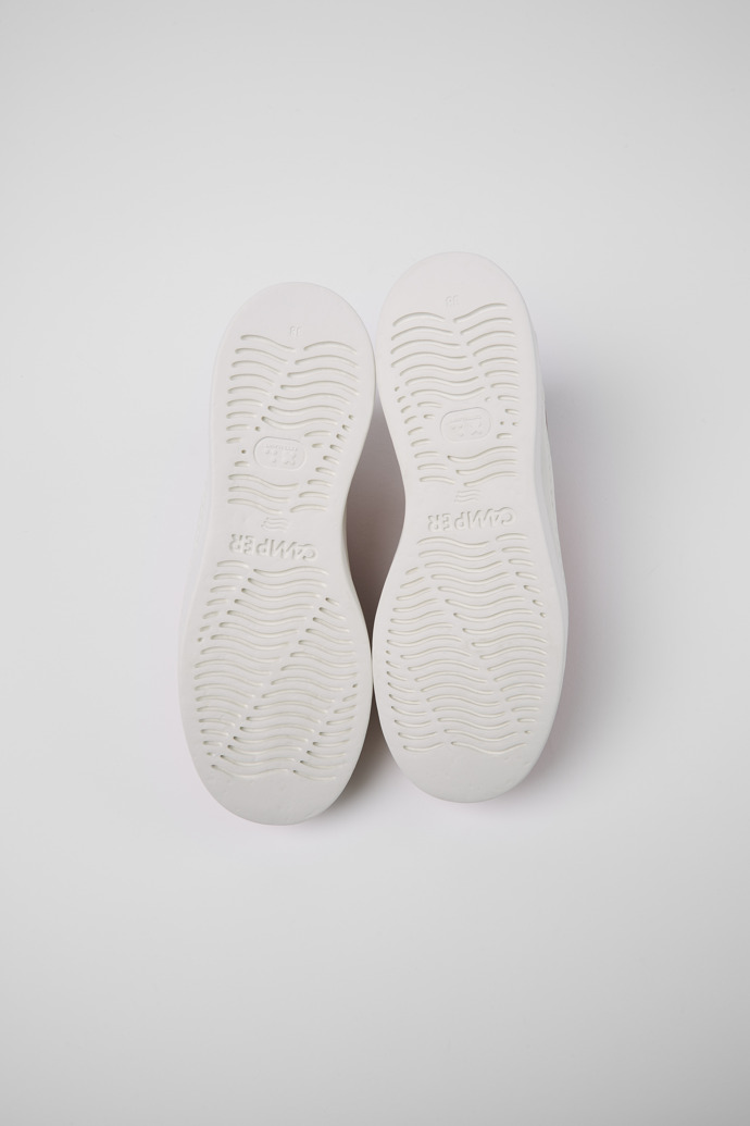 Camper Twins - Zapatillas rojas y coloridas de piel reciclada para mujer.