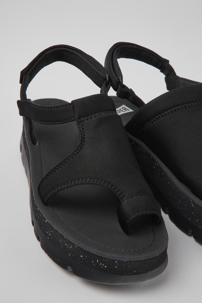 Camper Oruga Up - Sandalias de tela negras para mujer