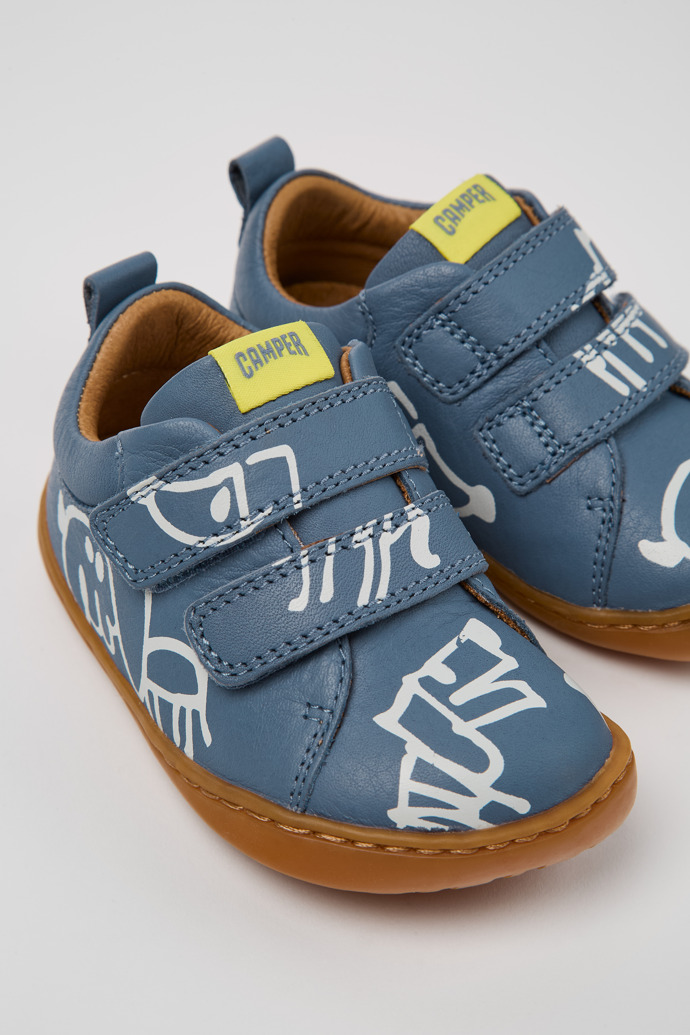 Camper Twins - Zapatos de piel gris y blanca para niños