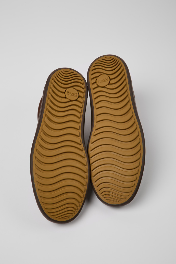 Camper Chasis Sport - Zapato de piel marrón para hombre.
