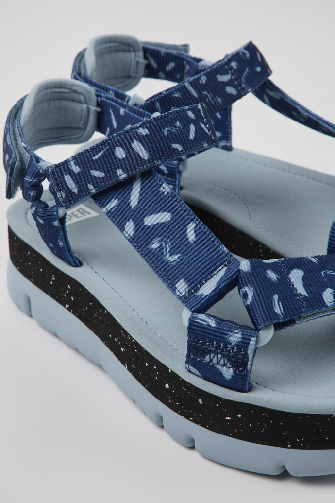 Camper Oruga Up - Sandalias de tela multicolor para mujer