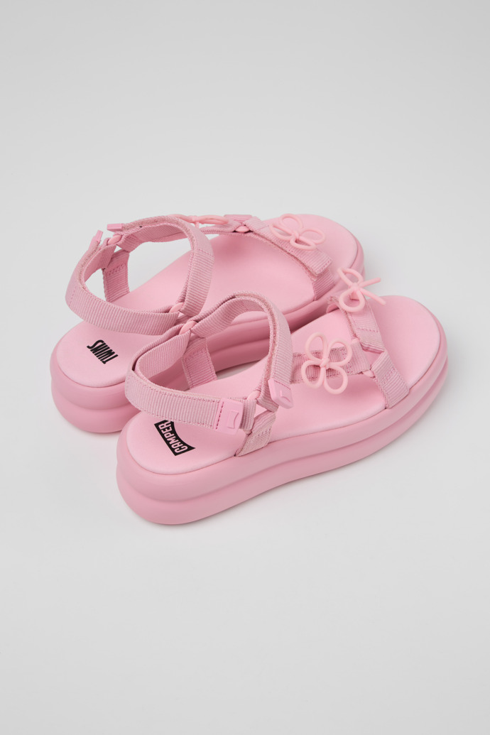 Camper Twins - Sandalias rosas para mujer fabricadas con PET reciclado.
