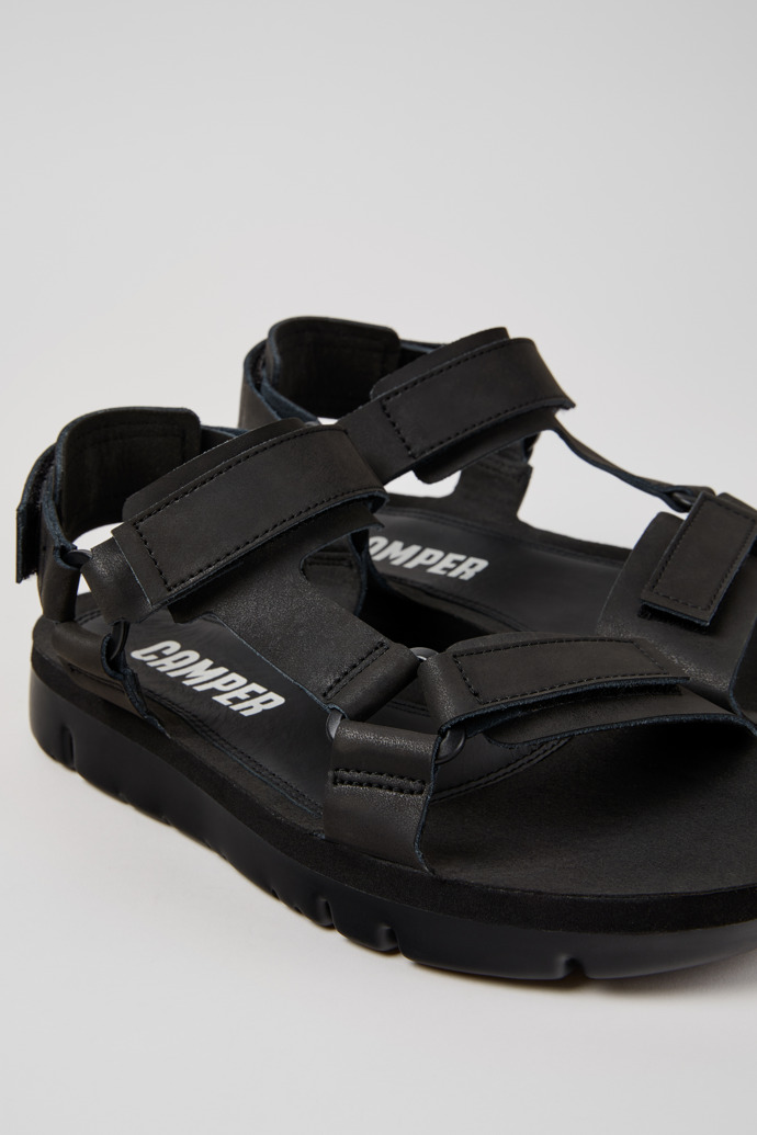 Camper Oruga - Sandalias negras de piel para hombre