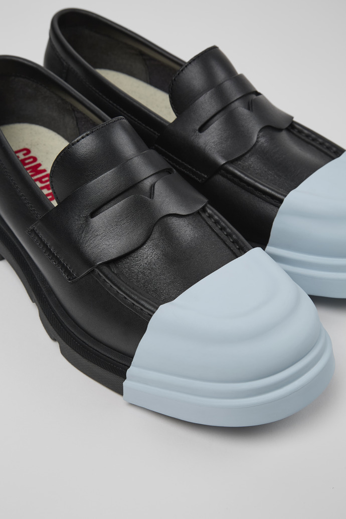 Camper Junction - Mocasín de piel negro para mujer