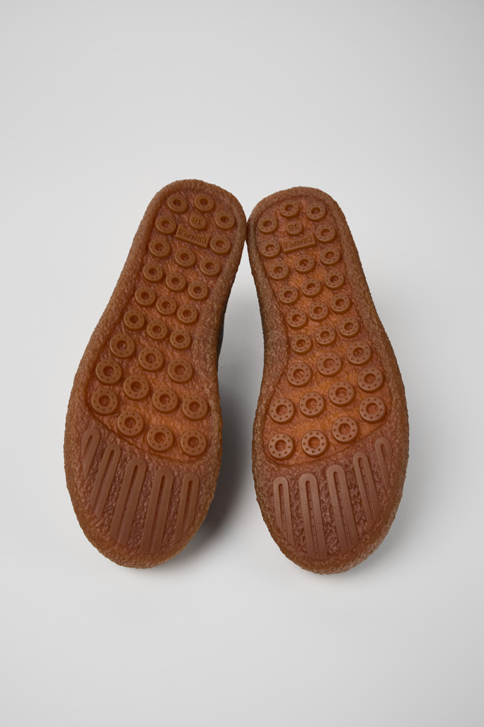 Camper Peu Terreno - Zapatillas grises de piel nobuk para mujer.
