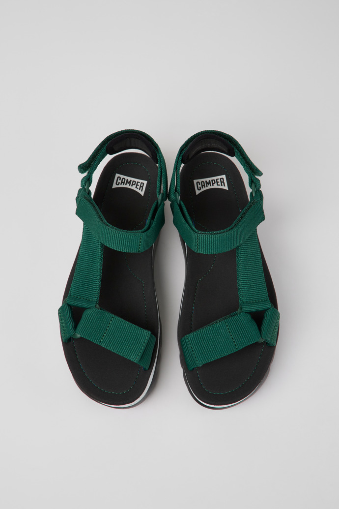 Camper Oruga Up - Sandalias verdes de tela para mujer.