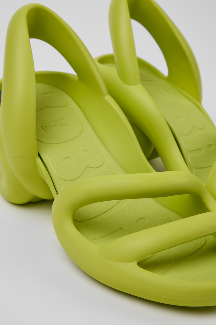 Camper Kobarah - Sandalias amarillas unisex.